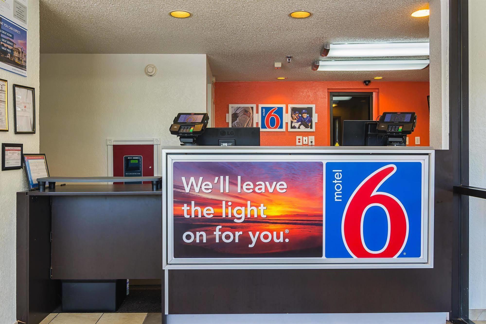 Motel 6-Tucker, Ga - Atlanta Northeast المظهر الخارجي الصورة